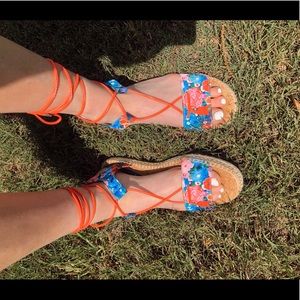 Gianni Bini tie up floral espridrilles sandals